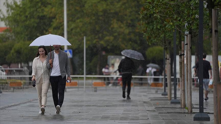 Meteoroloji 6 ili saat verip uyardı! Gök gürleyecek, sağanak vuracak - Resim: 26